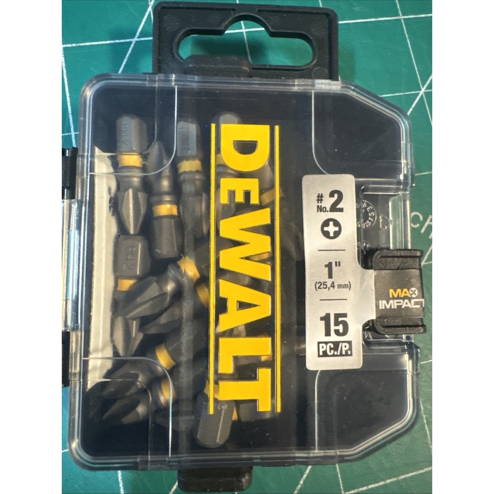 DEWALT DWA1PH2MI-30 #2 Phillips Max Impact Rated 1 Inch Steel Bit Set 30pc Case